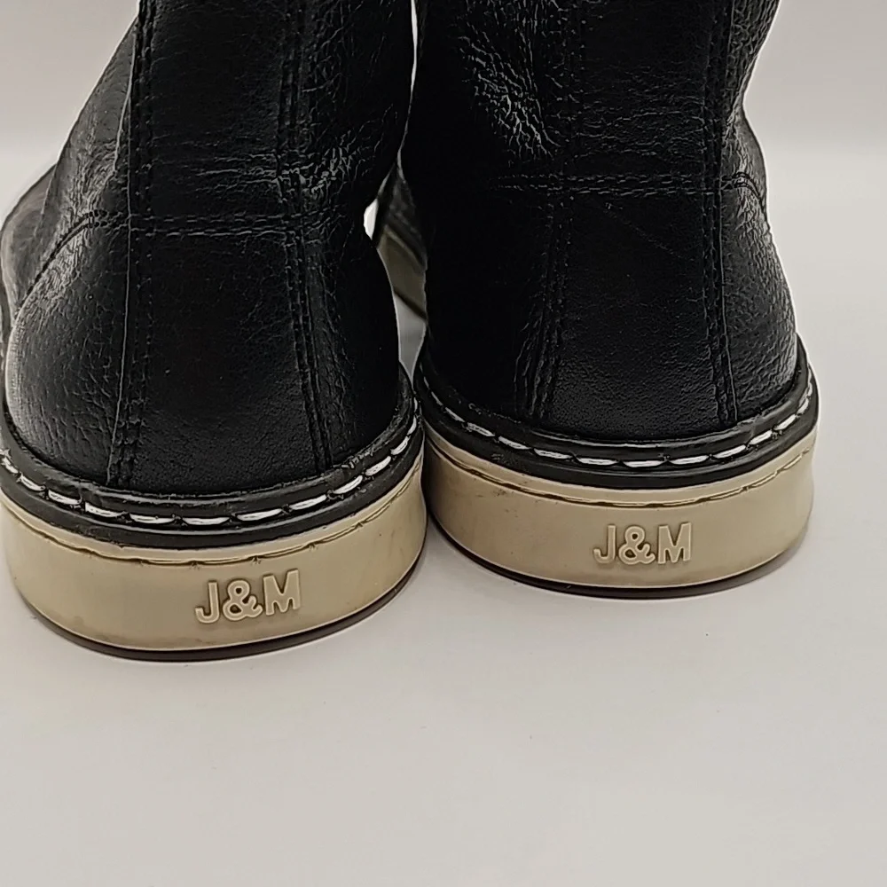 Johnston & Murphy Kids Mcguffey Chukka Big Kid size 2